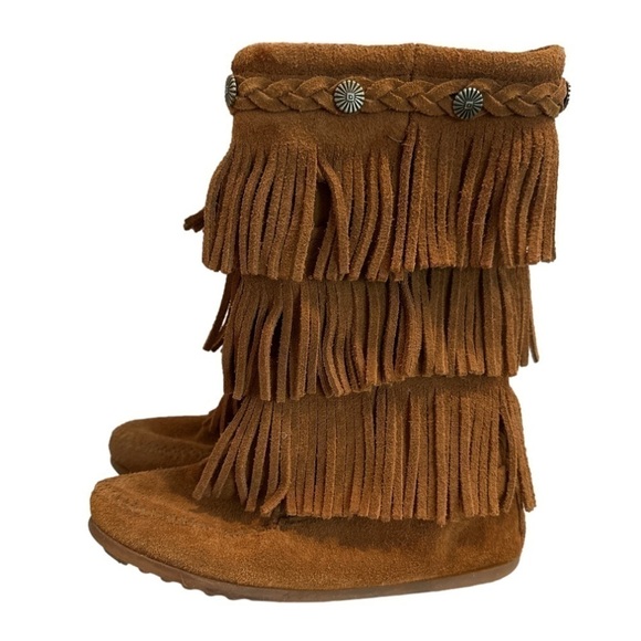 GIRLS Minnetonka suede fringe boots size 1Y - Picture 2 of 7